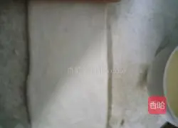 Illustration of how to make traditional fried dough sticks 4