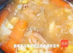 Illustration of how to cook pork ribs and corn stew 24