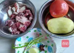 Tomato, potato and beef soup recipe 1