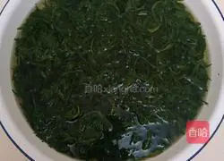 Illustration of how to make mugwort cake 3