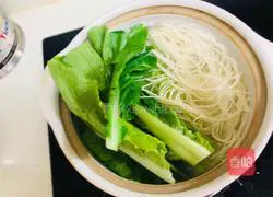 Easy to learn how to make pork ribs noodles Illustration 3