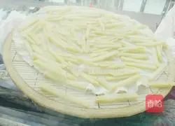 Illustration of how to make homemade French fries 4