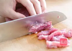 Illustration of how to make honey pork breasts 2