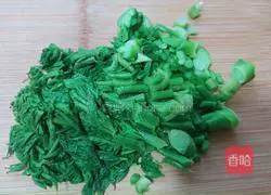 Illustration of how to make scrambled eggs with spinach buds 8