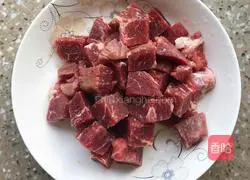 Illustration of how to make braised beef soup 2