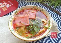 Illustration of Spicy Noodle Soup 1