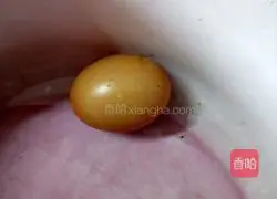 Illustration of how to make butterfly noodles 5