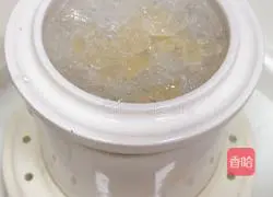 Illustration of how to make bird's nest stewed with rock sugar 7