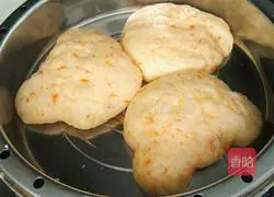 Illustration of how to make carrot steamed buns (little bear head shape) 19