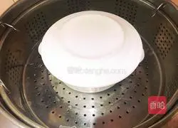 Illustration of how to make steamed eggs with okra 5