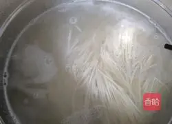 Illustration of making fried noodles 15