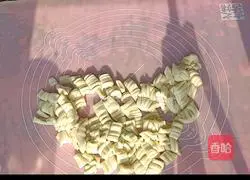 Xinjiang Dingding Fried Noodles Illustration of how to do it 5