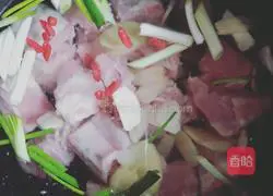 Illustration of how to make radish pork ribs soup 4