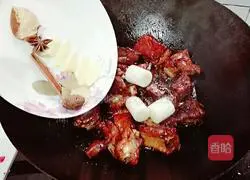 Illustration of Braised Pork Ribs Noodles 7