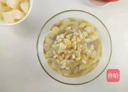 Lily watermelon porridge is sweet and nourishing.Illustration of how to do it 2