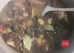 Chicken soup with mushrooms Illustration of how to do it 8