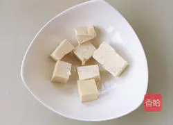 Illustration of how to make shrimp and loofah pot 5