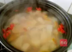 Illustration of how to make tangerine peel and snow pear soup 8