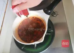 Zhang Yun Lei Tong Illustration of making instant noodles 6