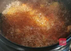 Tom Yum Kung Soup Recipe Illustration 6