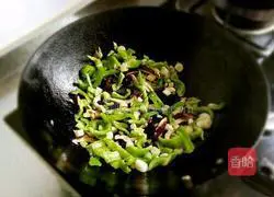 Illustration of handmade pot noodles 4