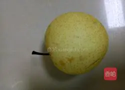 Illustration of how to make mango and pear juice 1