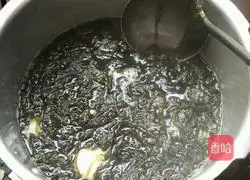 Illustration of how to make seaweed and shrimp ball soup 4