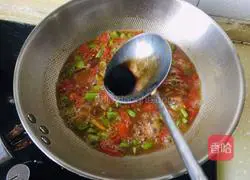 Illustration of braised pork and braised noodles 8