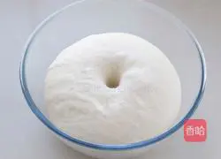 Illustration of Northeast Pork and Pickled Cabbage Stuffed Buns 5