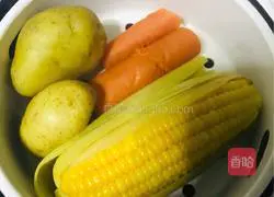 Milk Shrimp Mashed Potato Salad Recipe Illustration 1