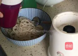 Illustration of how to make different lotus root slices/red lotus root slices/pitaya and lotus root slices 6