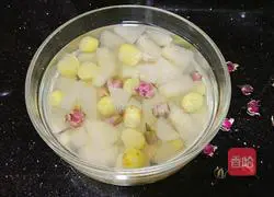 Grape Pear Rose Tea Recipe Illustration 10