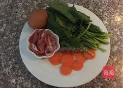 Illustration of how to make spinach noodles 1