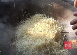 Illustration of three fresh fried noodles 7