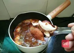 Illustration of how to make Spicy Beef Meatball QQ Noodles 6