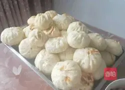 Illustration of how to make pork buns with chives 14