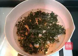 Sesame Illustration of how to make wolfberry tofu soup 8