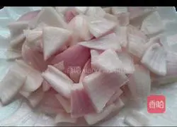 Illustration of how to make farm-style stir-fried pork 2