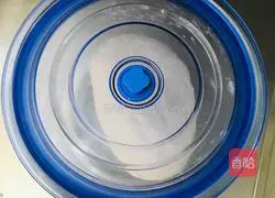 Illustration of how to make gluten cake 6