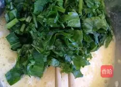 Baby breakfast~Illustration of how to make rice and egg pancakes 2