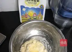 Illustration of how to make family-friendly fried dough sticks 1