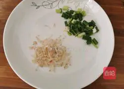 Chinese cabbage Illustration of how to make corn fat-clearing and nourishing soup 2