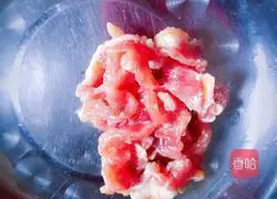 Illustration of how to make meat slices and winter melon soup 2