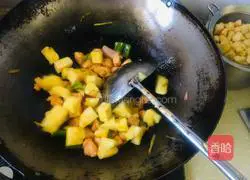 Pineapple Sweet and Sour Pork Recipe Illustration 5