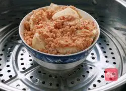 Illustration of how to make steamed pork with vermicelli 4