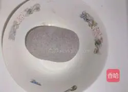 Illustration of how to make two-color annual ring steamed buns 7