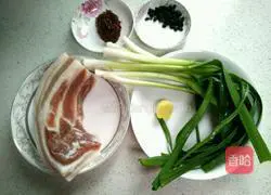 Illustration of how to make fried pork with salt 1