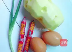 Illustration of how to make crispy potato shredded cake 1