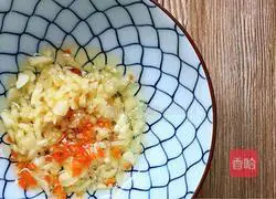 Illustration of how to make okra mixed with oil and vinegar sauce 6