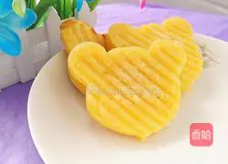 Illustration of how to make orange milk pancakes (little bear head shape) 22